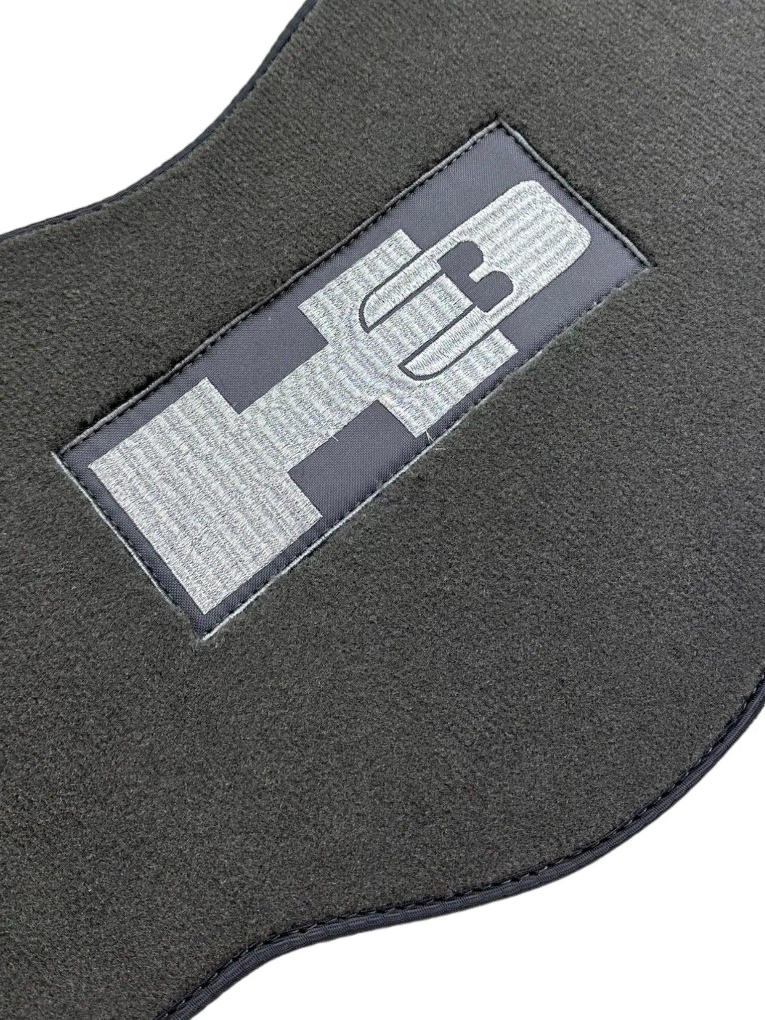 Grey Floor Mats For Hummer H3 (2005-2010) - AutoWin